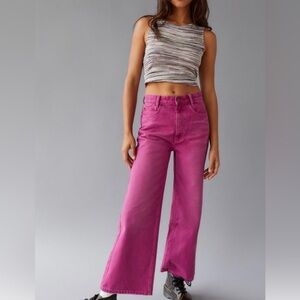BDG Pink High waist & Wide Jean Size 26 Corduroy